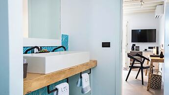LYO Boutique Hotel
