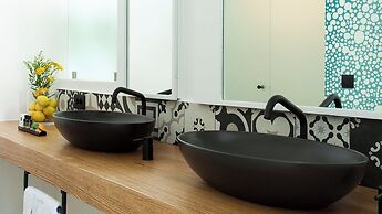 LYO Boutique Hotel