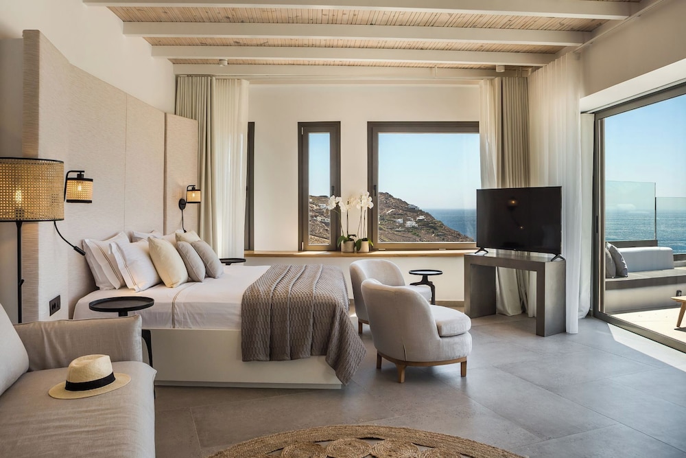 LYO Boutique Hotel