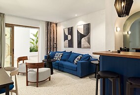 LYO Boutique Hotel