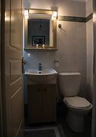 Theano Hotel