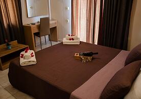 Theano Hotel