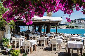 Theano Hotel