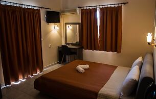 Theano Hotel