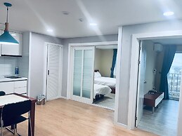 Mega Resort