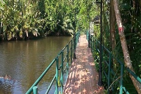 Artist Place Trat