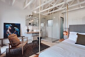 Ikaros Suites