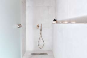 Ikaros Suites