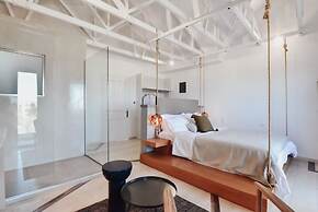 Ikaros Suites