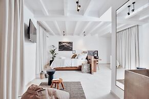 Ikaros Suites