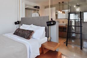 Ikaros Suites
