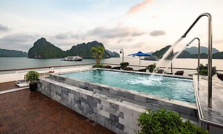 Rosa Cruise Halong
