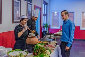 Mekong Angkor Palace Inn