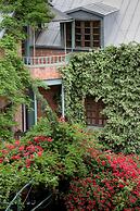 Madera Hotel