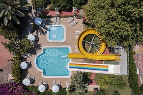 Club Dizalya Hotel