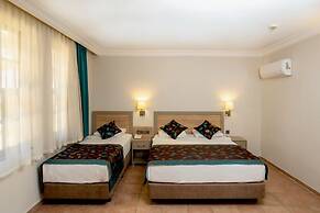 Club Dizalya Hotel