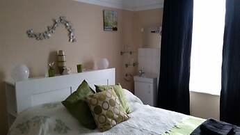 South Rising Guest House