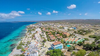 Coral Paradise Resort