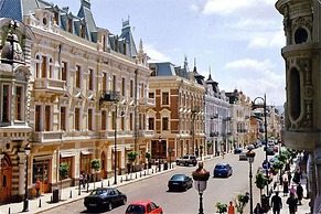 City Avenue