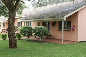 Victoria Apartments
