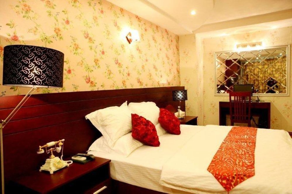 Amore Hotel