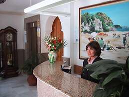 Hotel José Cruz