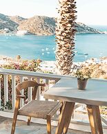 Far Out Hotel & Spa