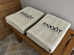 Far Out Hotel & Spa