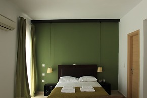 Krinis Apartments