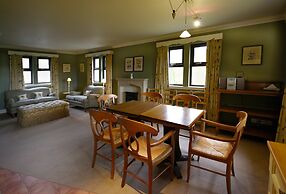 Factors Inn & Cottage