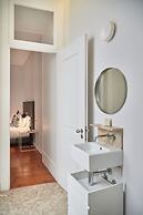 Lisbon Five Stars Apartments Combro 7