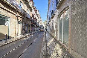 Lisbon Five Stars Apartments Combro 7