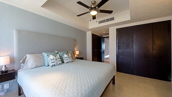 Grand Venetian Condominium