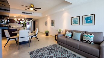 Grand Venetian Condominium