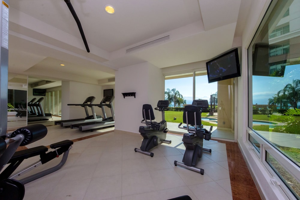 Grand Venetian Condominium