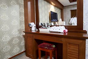 Galleria Hotel
