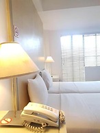 The Clipper Hotel, Makati