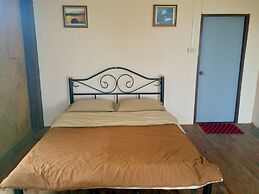 Tony Guesthouse