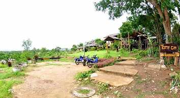 Tony Guesthouse