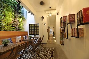 Reunion Heritage House