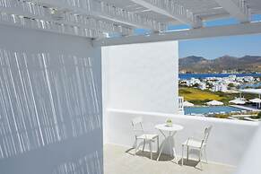 Milos Breeze Boutique Hotel