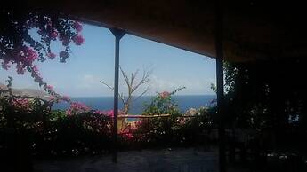 Sfinias Hotel