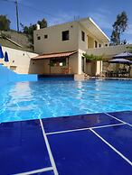 Sfinias Hotel