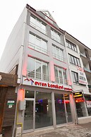 Evren Konukevi