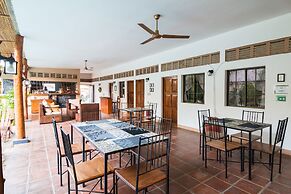 Hotel Mariposa