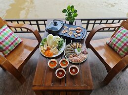 Thanicha Resort Amphawa
