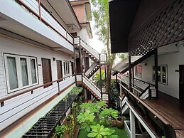 Thanicha Resort Amphawa