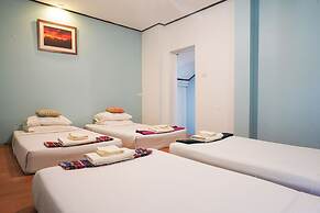 Thanicha Resort Amphawa