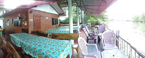 NR Homestay