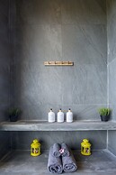 Seven Havens Residence